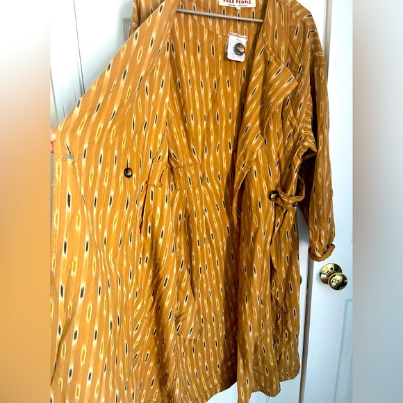 Gorgeous Free people wrap dress in yellow ikkat print NWT - Picture 7 of 12